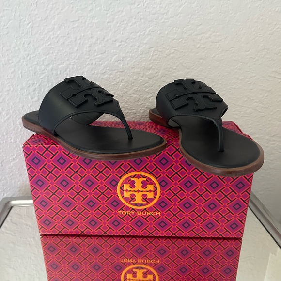 Tory Burch Shoes - EUC Tory Burch Black Logo Thong Sandals